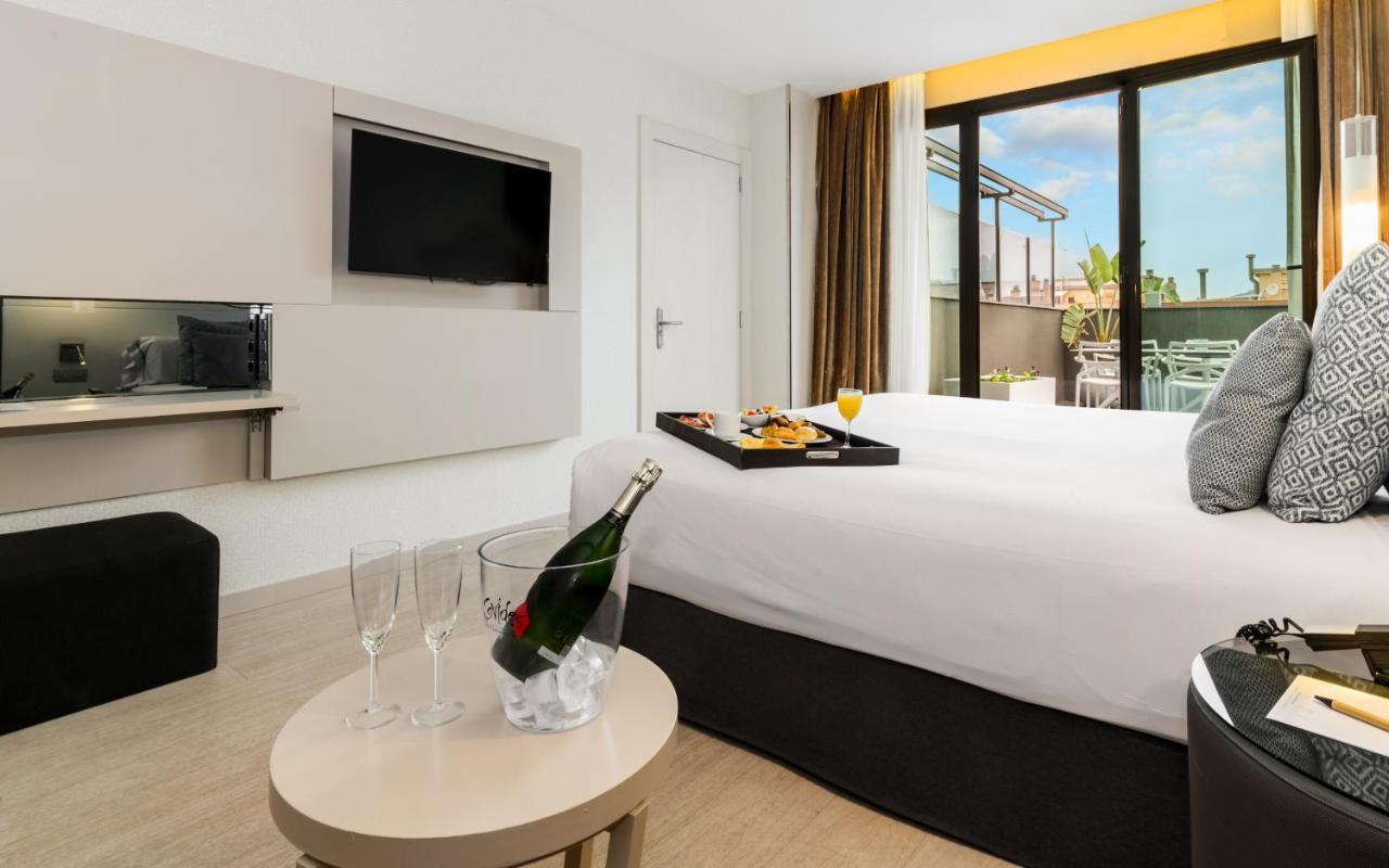 Habitación Ático con terraza y 1 acceso al spa por persona y estancia